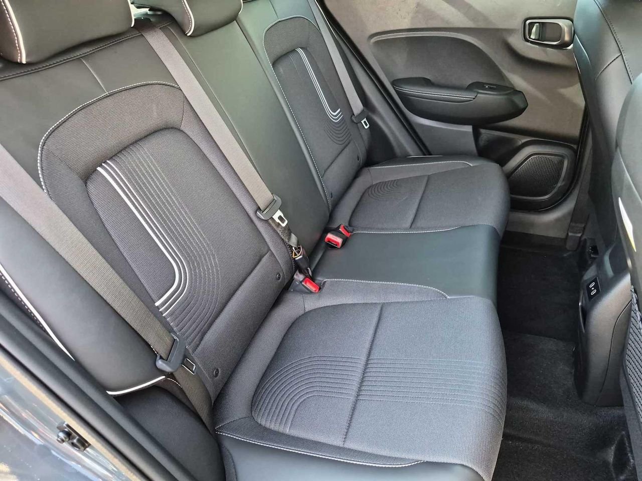 2026 Hyundai Venue SEL - Photo 19