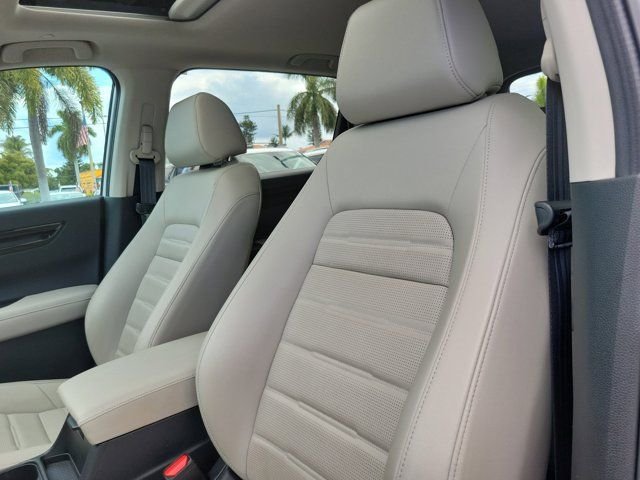 Used 2023 White Honda EX-L image 15