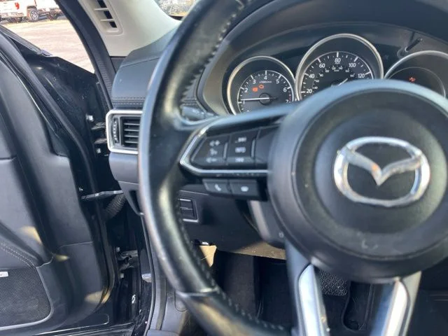 Used 2018 Black Mazda Grand Touring image 16