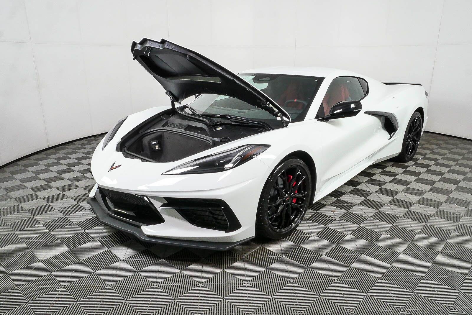 New 2027 Arctic White Chevrolet 1LT image 30