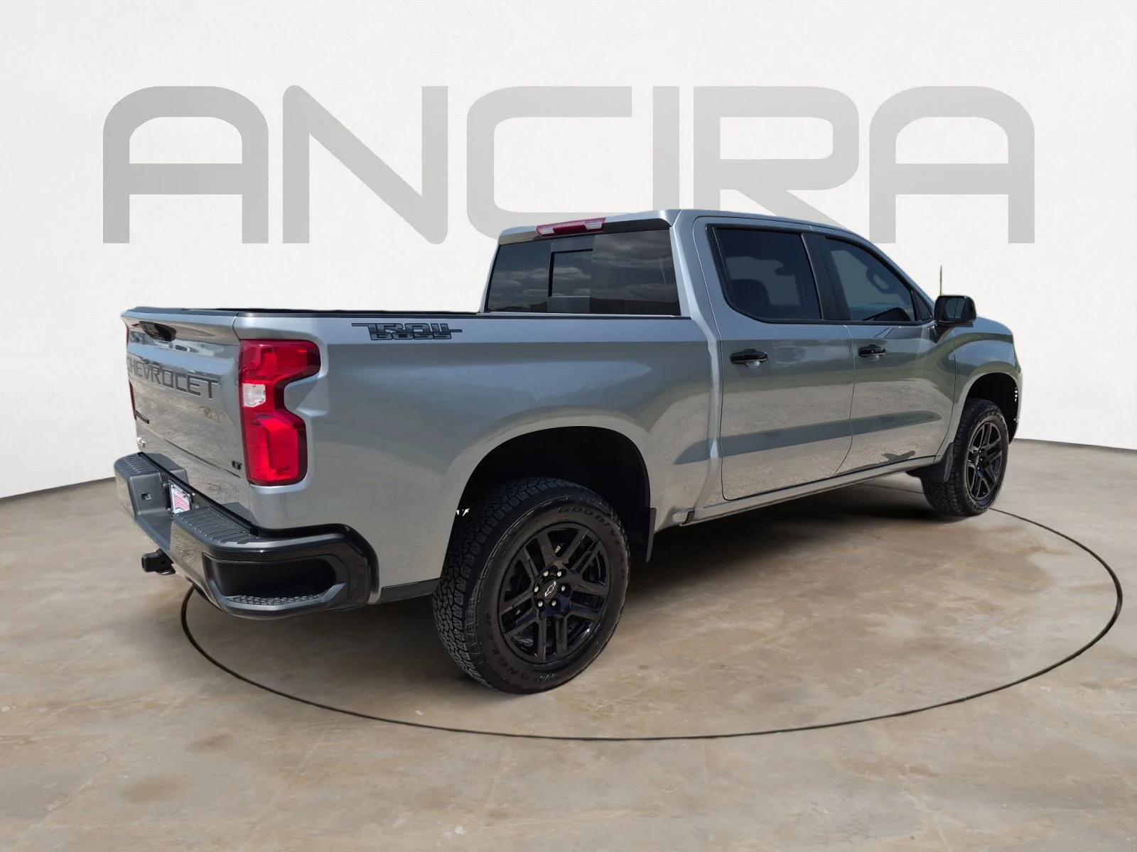 Used 2025 Sterling Gray Metallic Chevrolet LT Trail Boss image 10