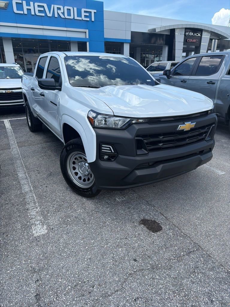 2025 Chevrolet Colorado 2WD Work Truck Crew Cab Short Box's photo