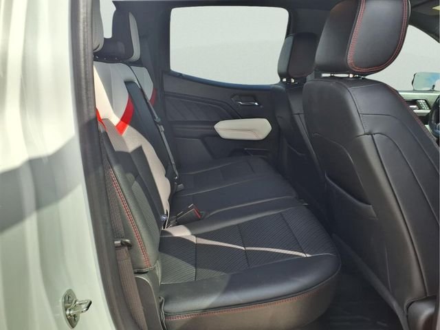 2024 GMC Canyon AT4X - Photo 16