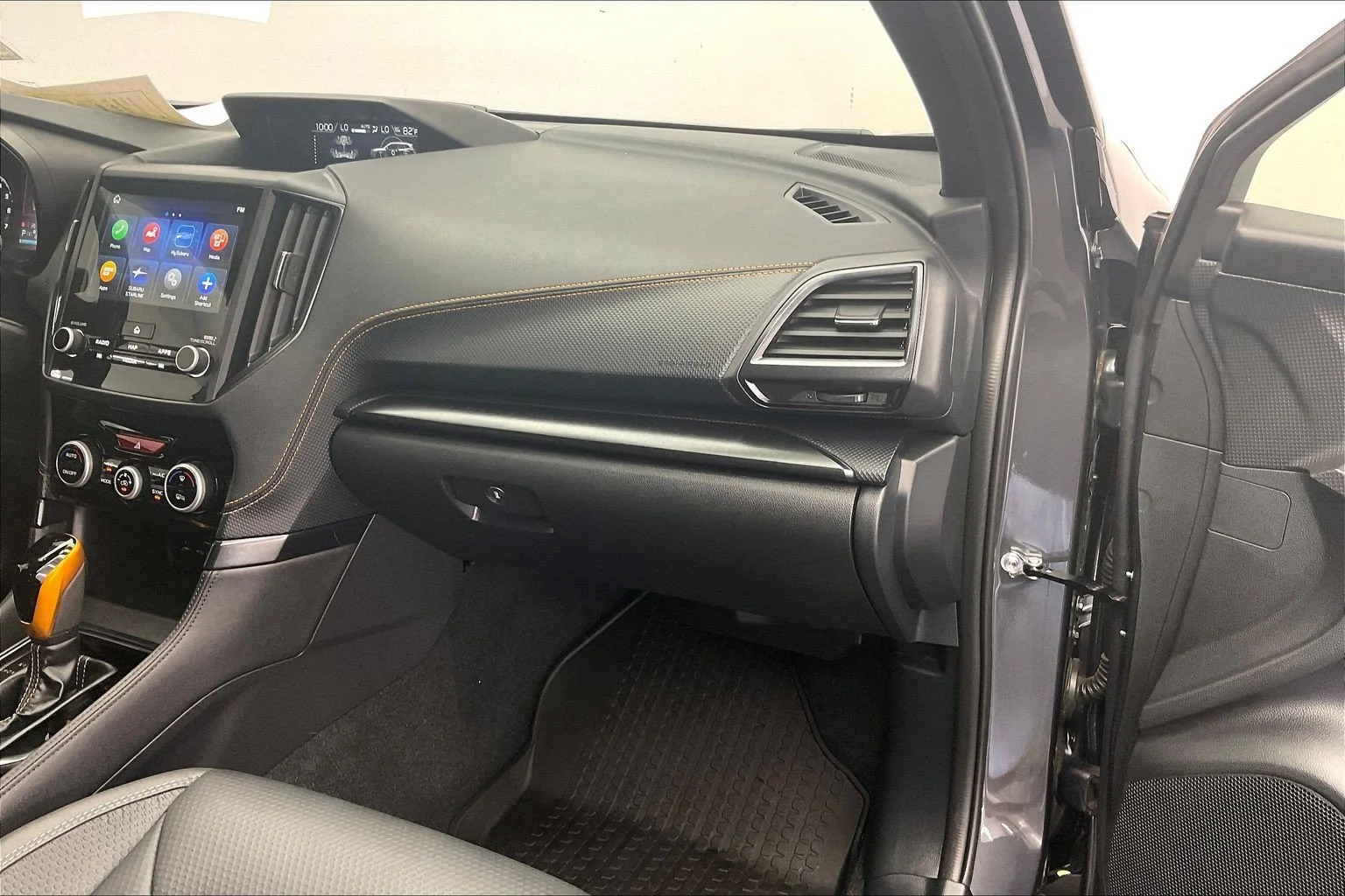 Used 2024 Magnetite Gray Metallic Subaru Wilderness image 15