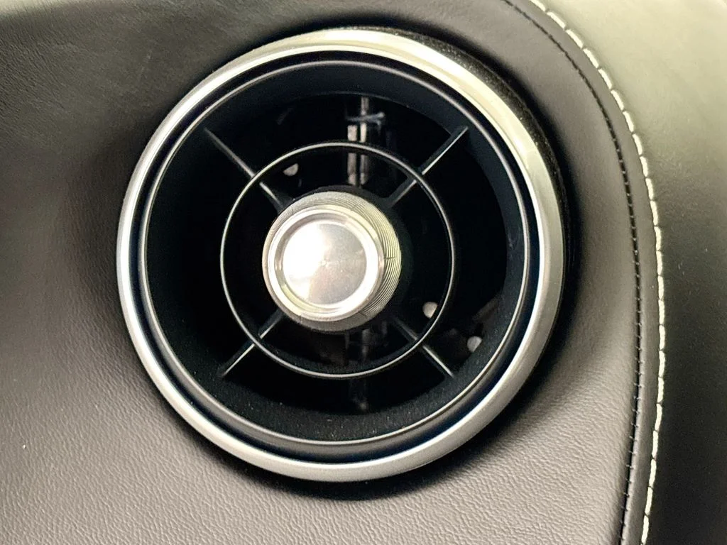 Used 2025 White McLaren TechLux image 17