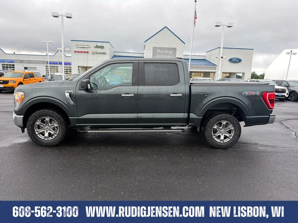Used 2021 Gray Ford XLT image 3
