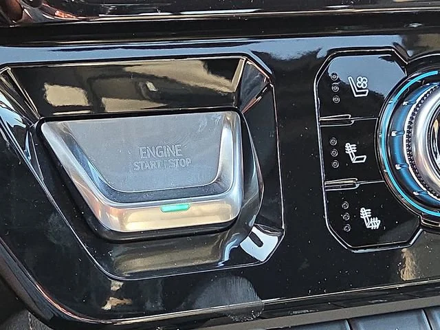 New 2026 Summit White GMC AT4 image 19
