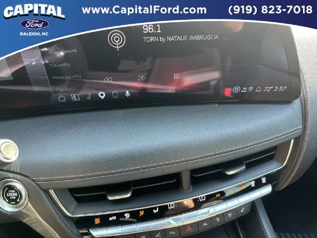 Used 2025 Silver Cadillac V-Series image 27