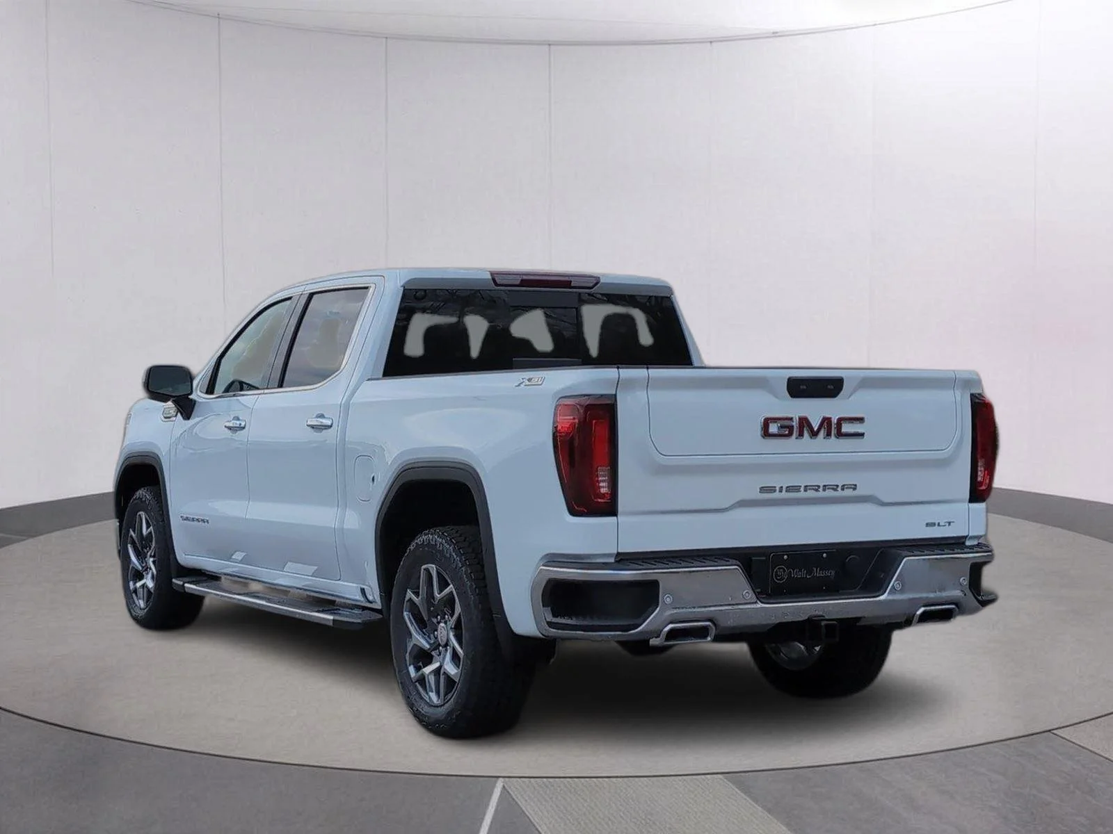New 2026 Summit White GMC SLT image 4