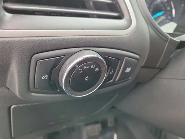 Used 2024 Blue Ford SEL image 26