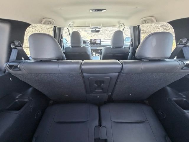 2025 Mitsubishi Outlander SE - Photo 35