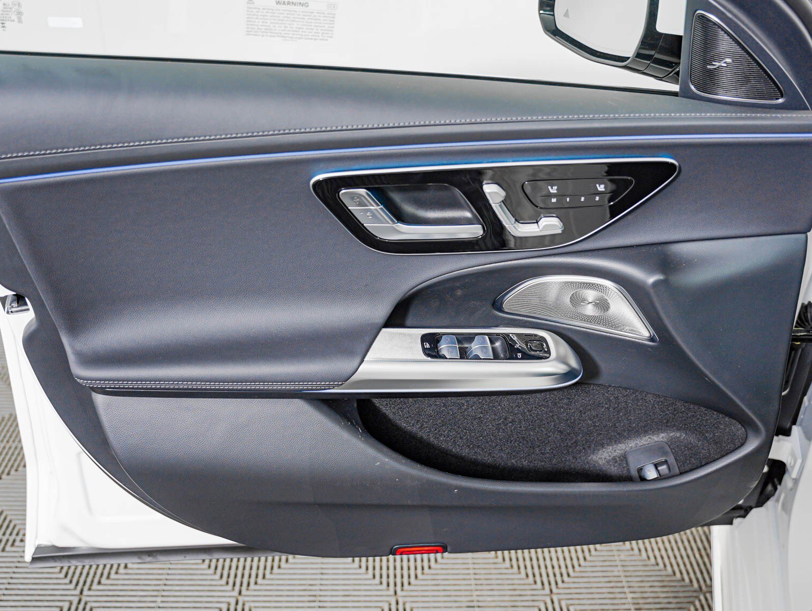 New 2027 Polar White Mercedes-Benz E 350 image 22
