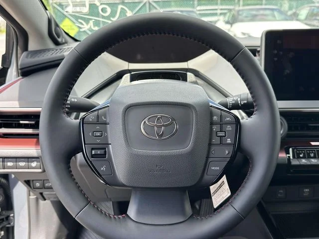 2026 Toyota Prius Plug-in Hybrid XSE Premium - Photo 18