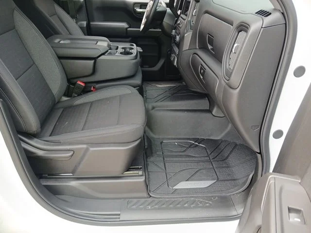 Used 2025 White Chevrolet Custom image 29