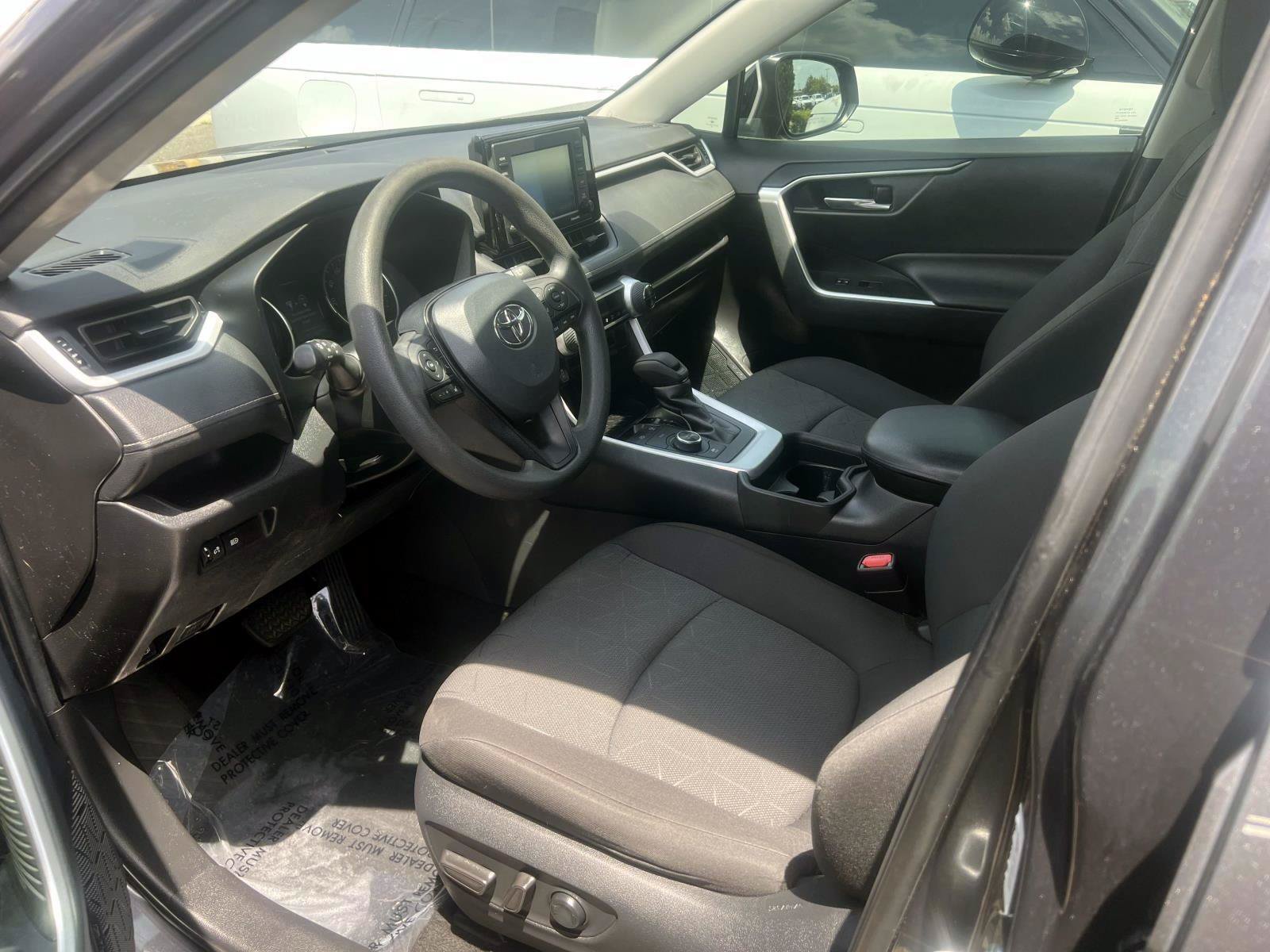 Used 2021 Magnetic Gray Metallic Toyota Hybrid XLE image 5