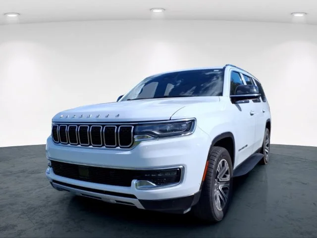 Used 2024 White Jeep Series II image 2
