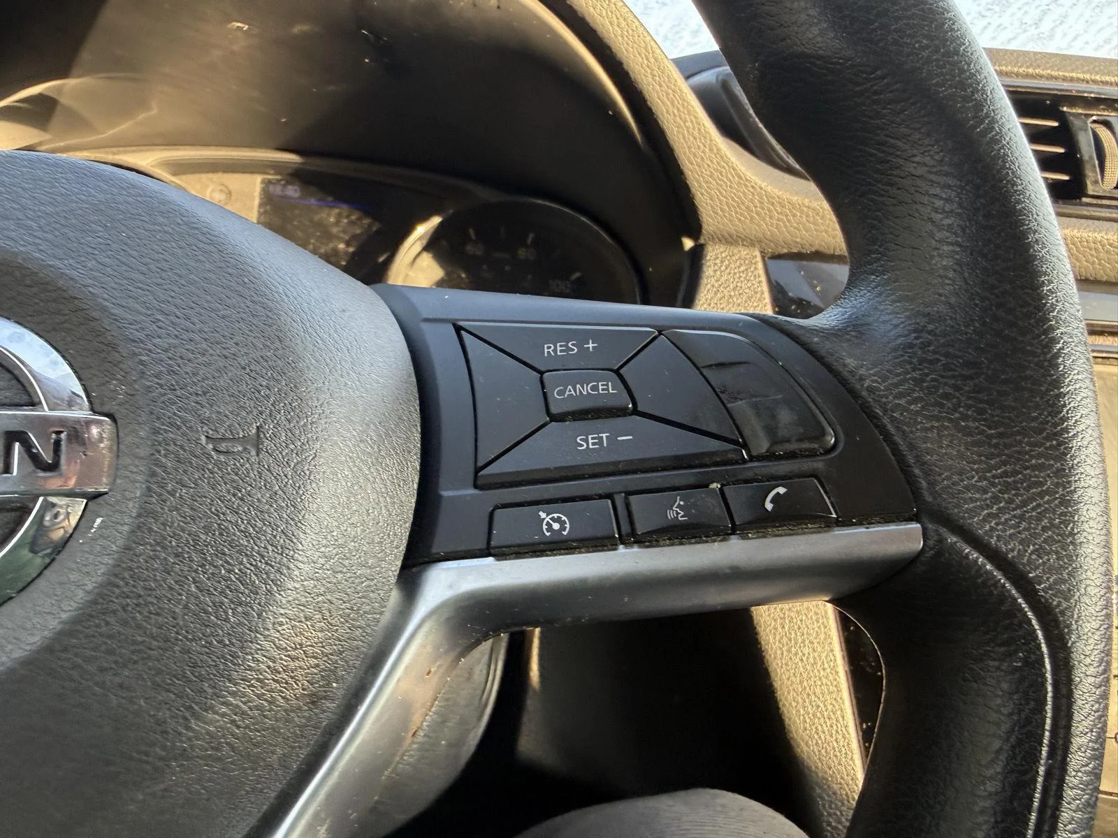 Used 2021 Bk Nissan S image 13