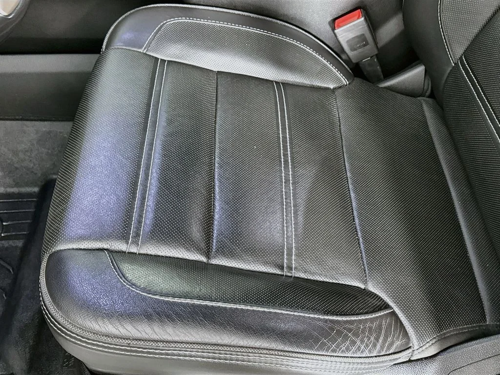 Used 2019 Red Quartz Tintcoat GMC Denali image 21