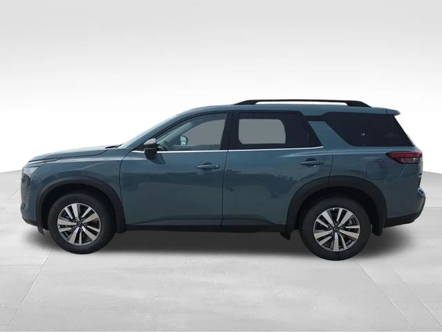 New 2026 Green Nissan SL image 3