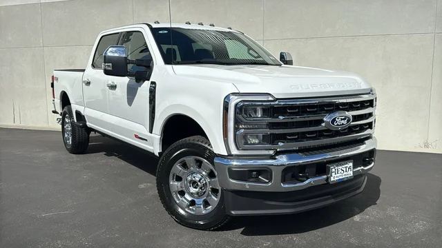2027 Ford Super Duty F-350® King Ranch®