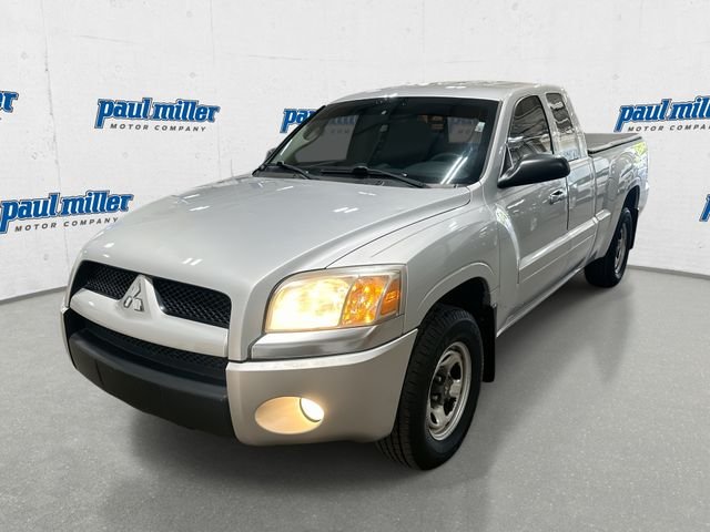 2007 Mitsubishi Raider 3.7 Auto LS Extended Cab's photo