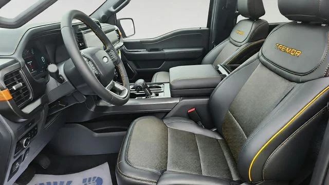 New 2026 Carbonized Gray Metallic Ford Tremor® image 36