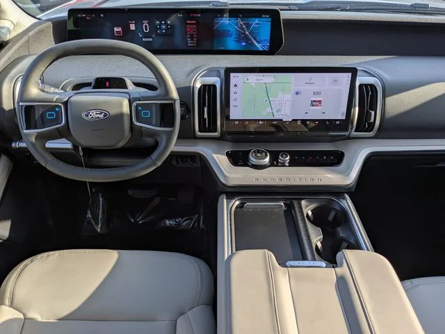 New 2027 Glacier Gray Metallic Tri-Coat Ford MAX Active image 15
