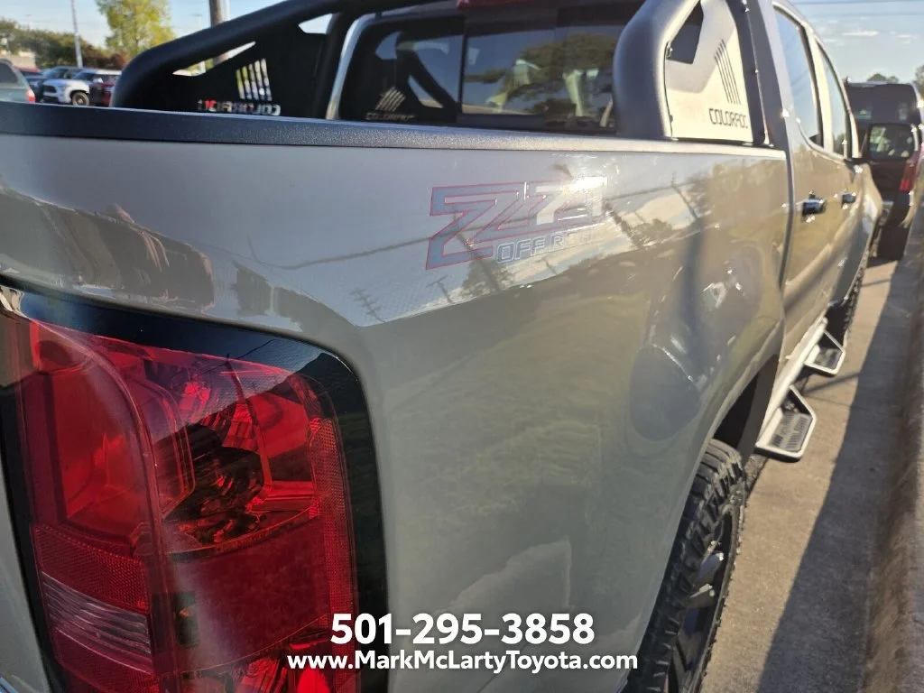 Used 2022 Beige Chevrolet Z71 image 10