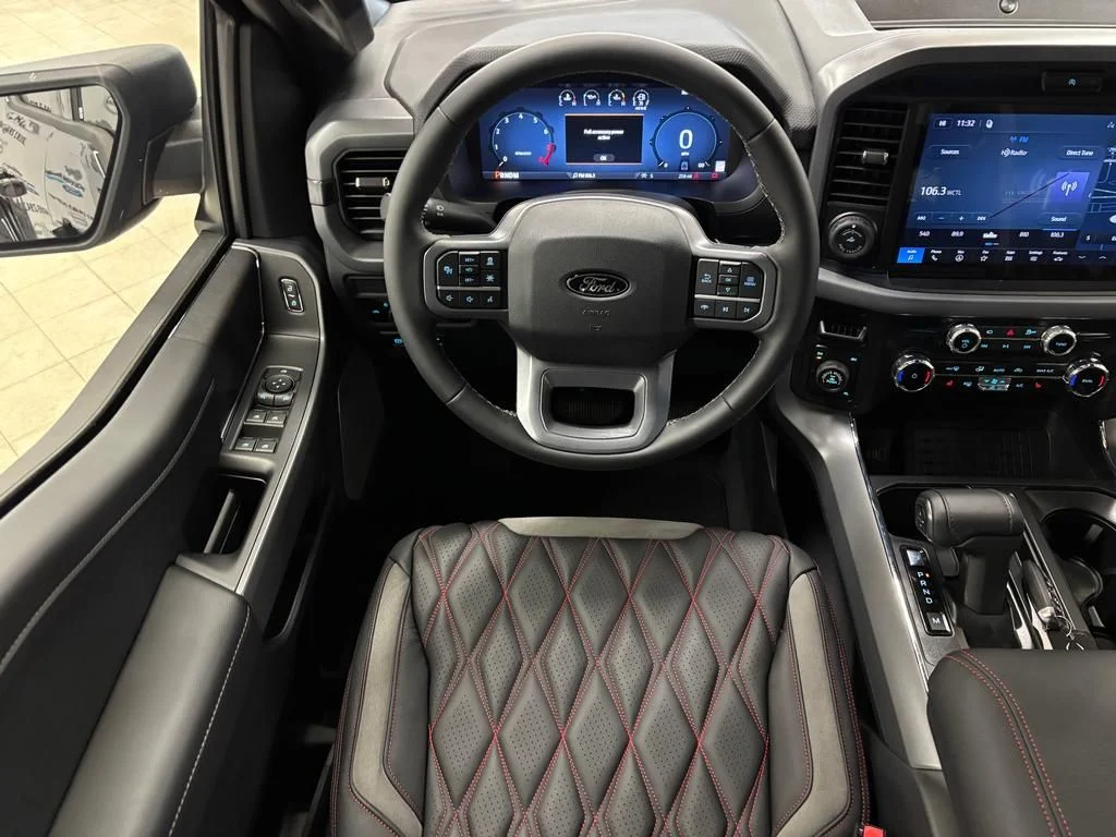 New 2026 Agate Black Metallic Ford XLT image 18