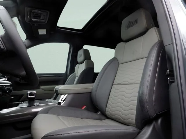 2026 Chevrolet Silverado 1500 ZR2 - Photo 16