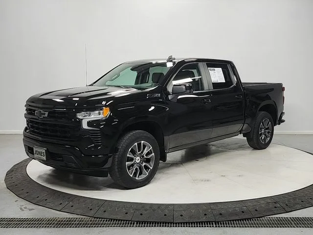 Used 2024 Black Chevrolet RST image 3