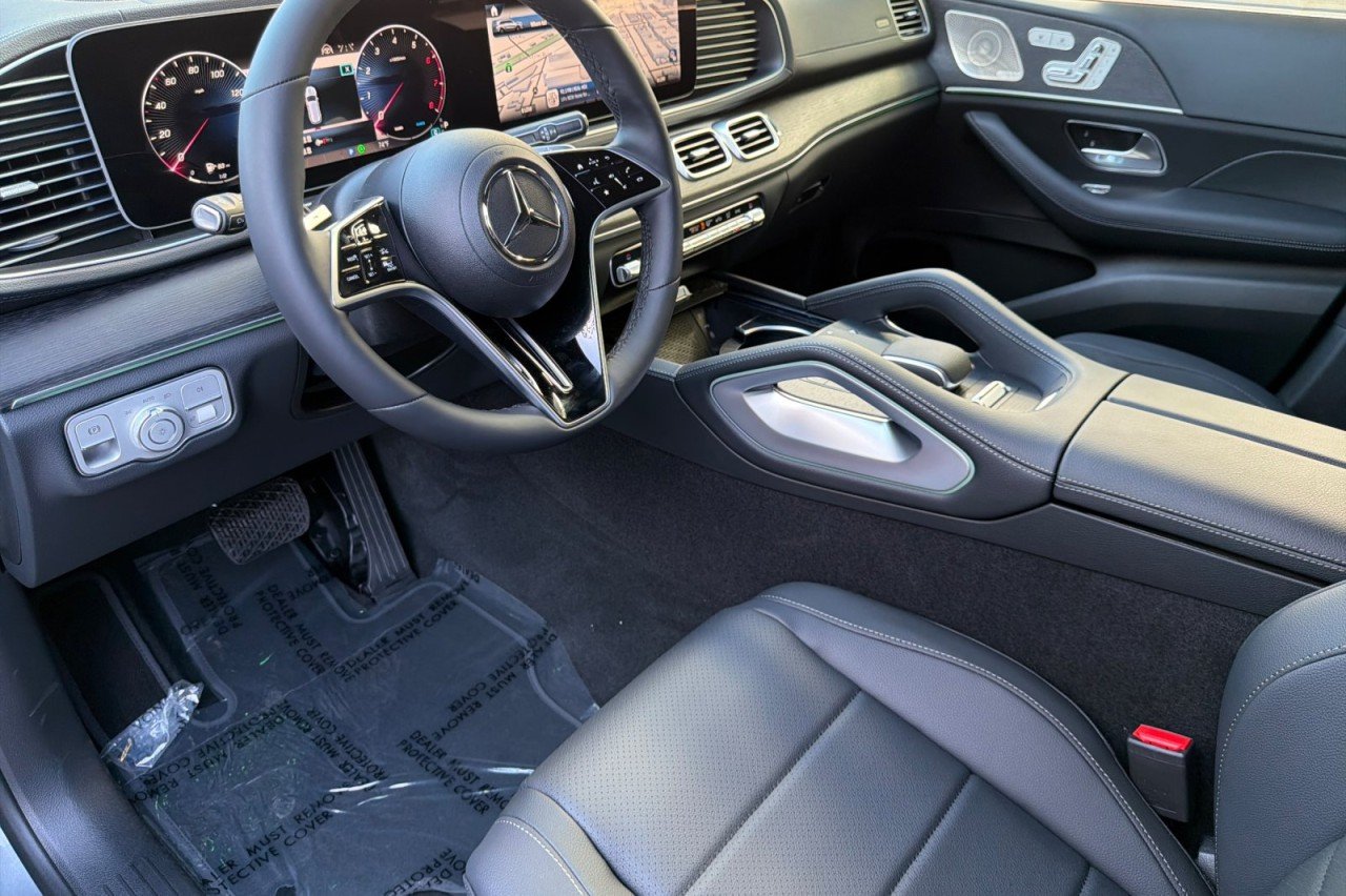 New 2026 Selenite Grey Metallic Mercedes-Benz GLS 450 4MATIC® SUV image 9