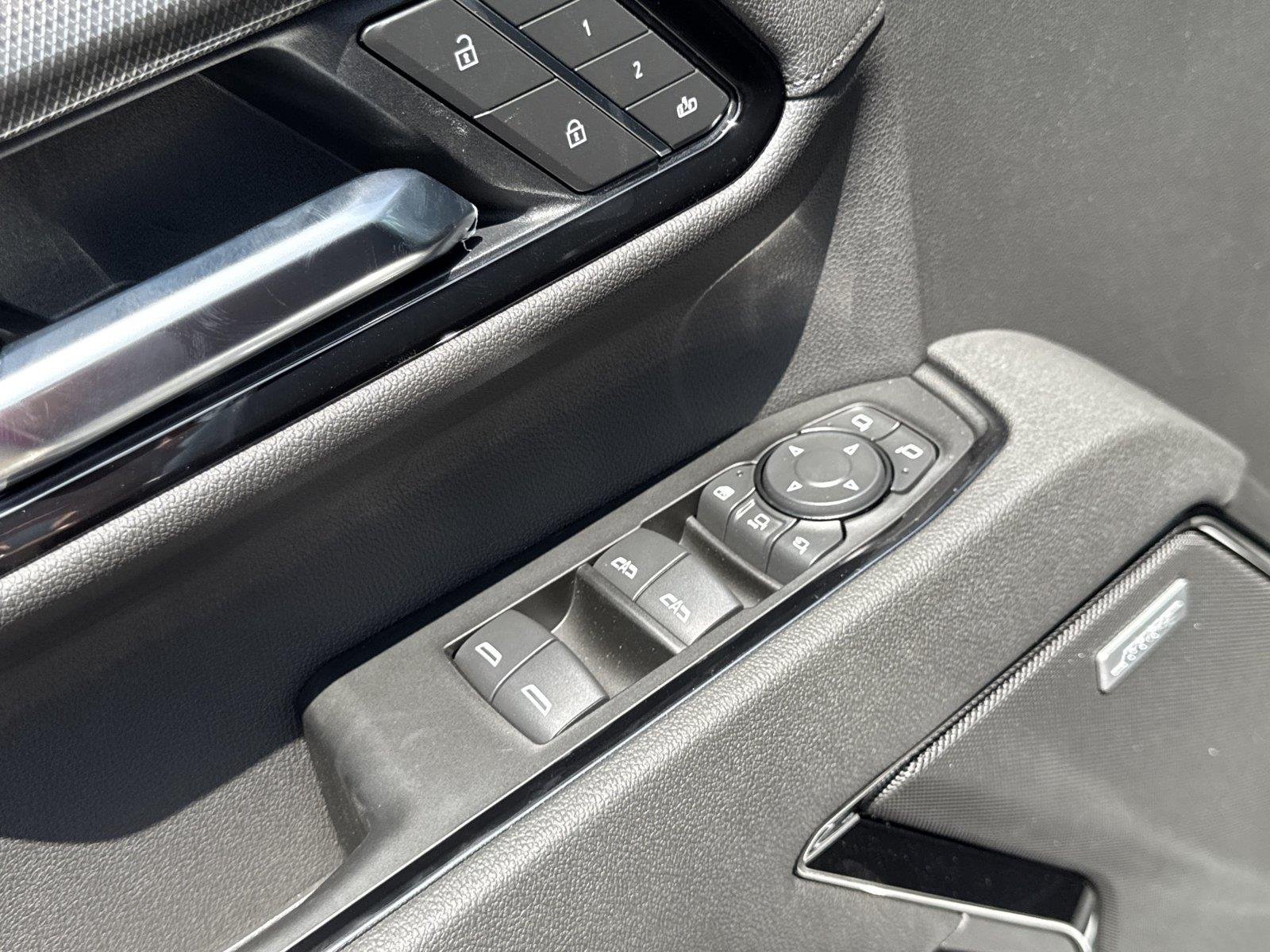 New 2026 Sterling Metallic GMC AT4 image 18