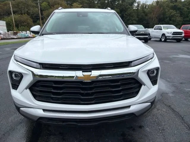 New 2026 Summit White Chevrolet LT image 7