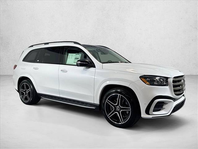 New 2026 MANUFAKTUR Moonlight White Metallic Mercedes-Benz GLS 450 image 33