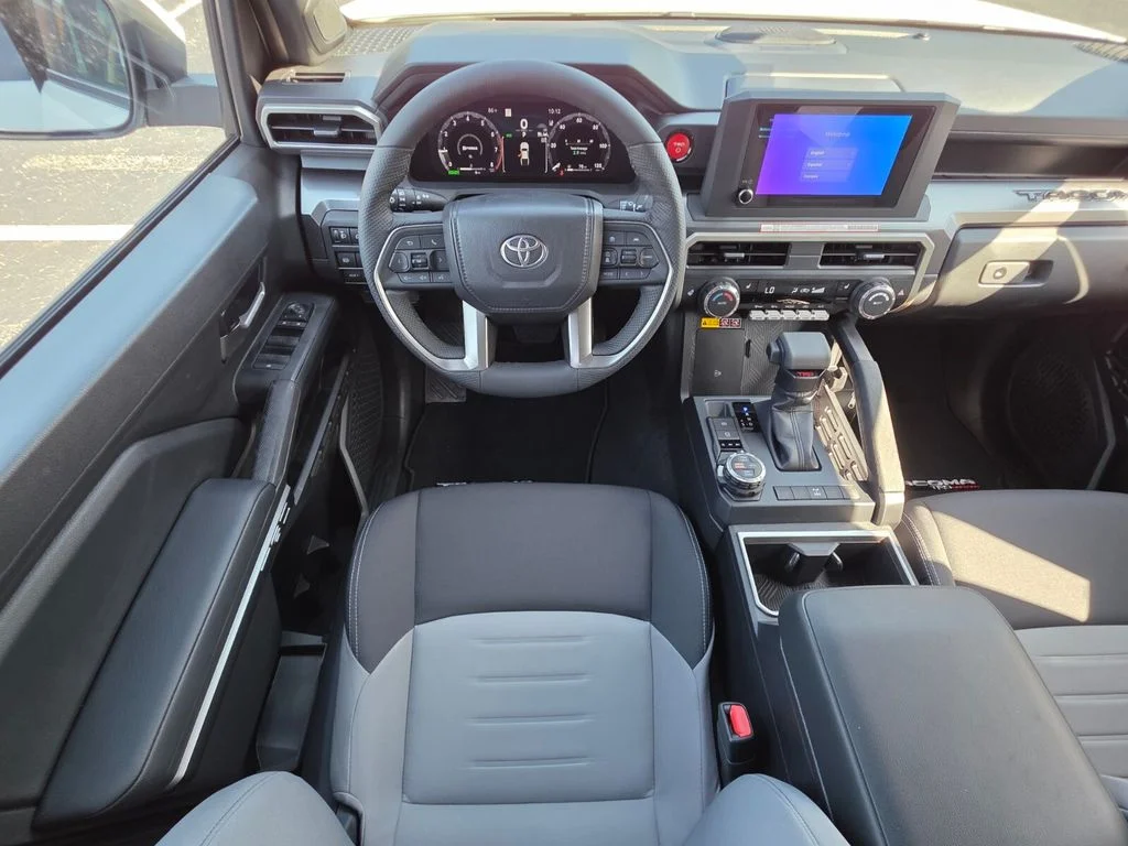 2026 Toyota Tacoma TRD Off Road - Photo 6