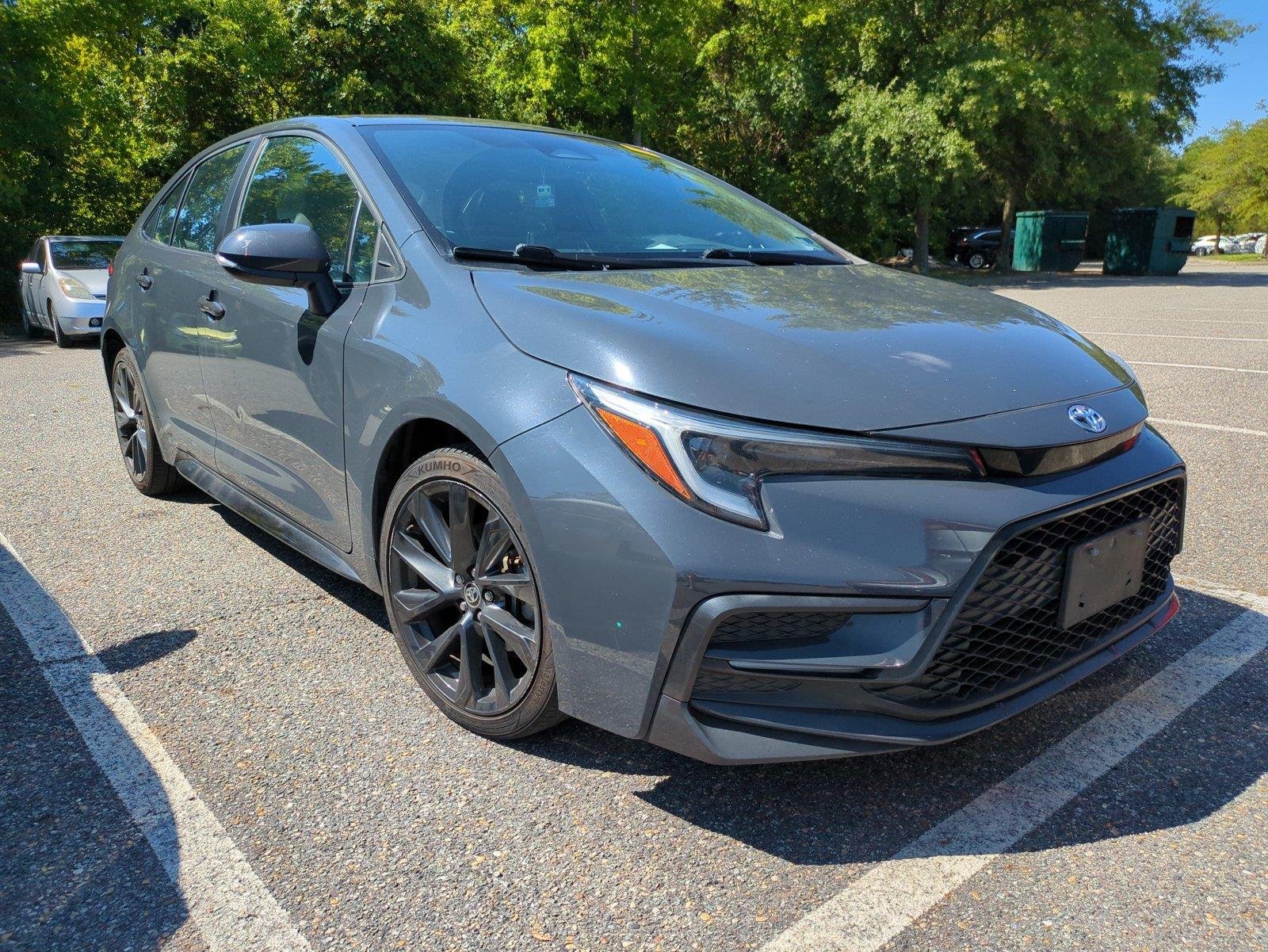 Used 2023 Underground Toyota SE image 3