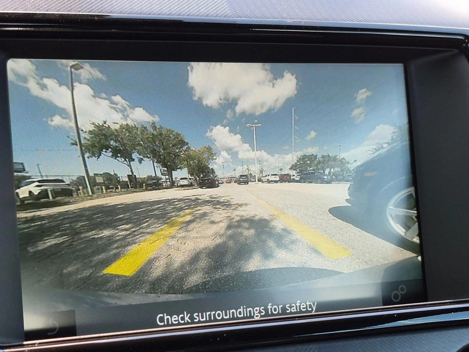 Used 2018 Ultra Blue Metallic Jaguar R-Dynamic image 7