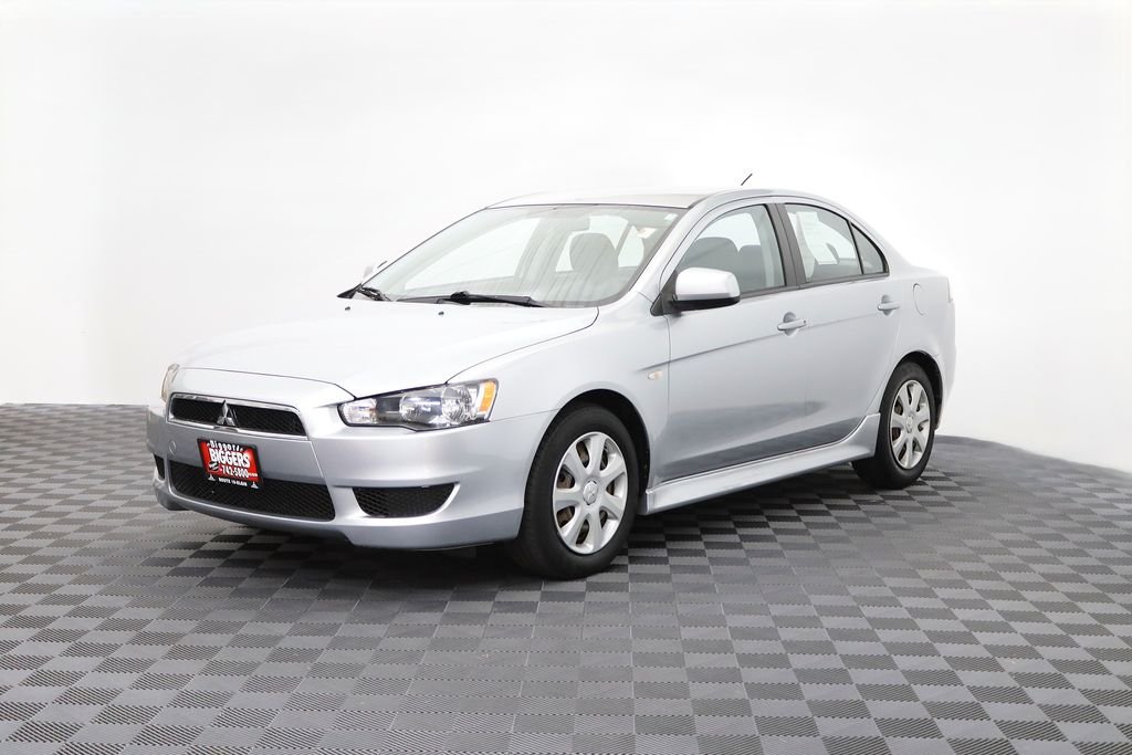 Used 2014 Silver Mitsubishi ES image 3