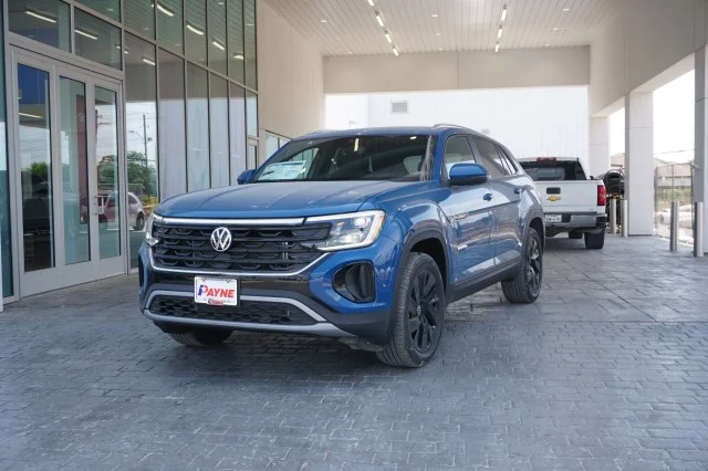 2025 Volkswagen Atlas Cross Sport 2.0T SE w/Technology
