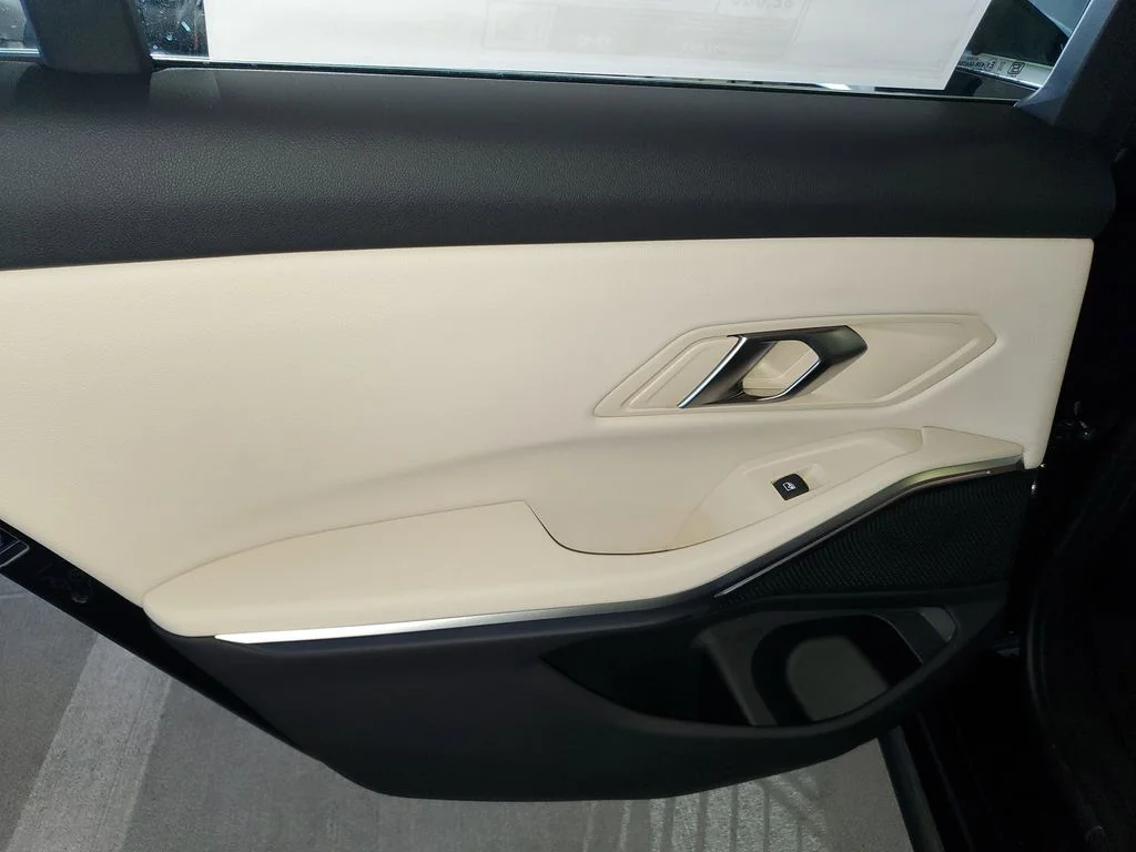 Used 2026 Black BMW 330i image 9