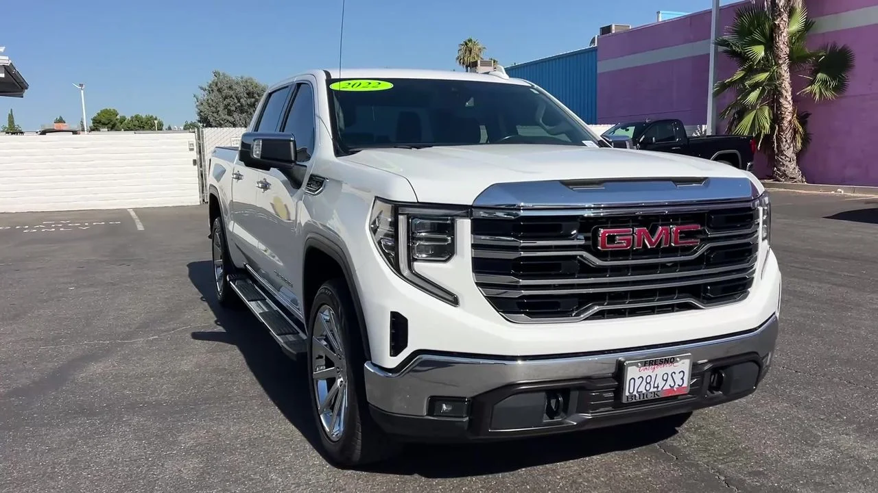 Used 2022 Summit White GMC SLT image 51