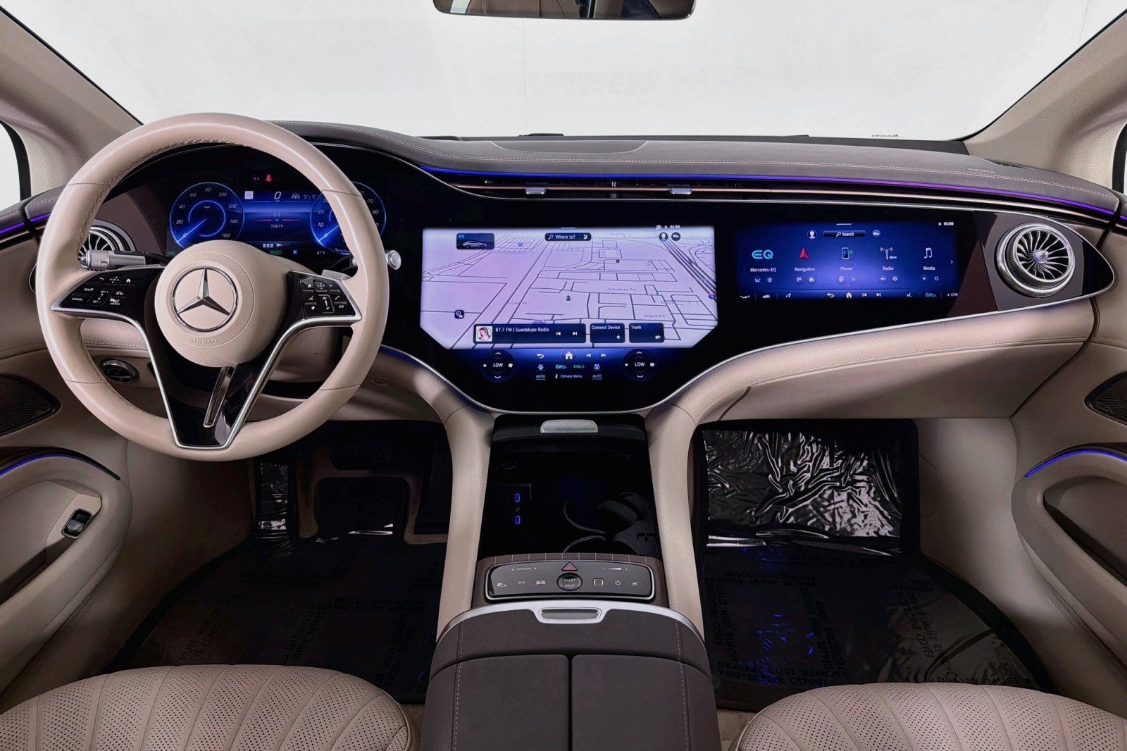 Certified Used 2024 Polar White Mercedes-Benz 450+ image 5