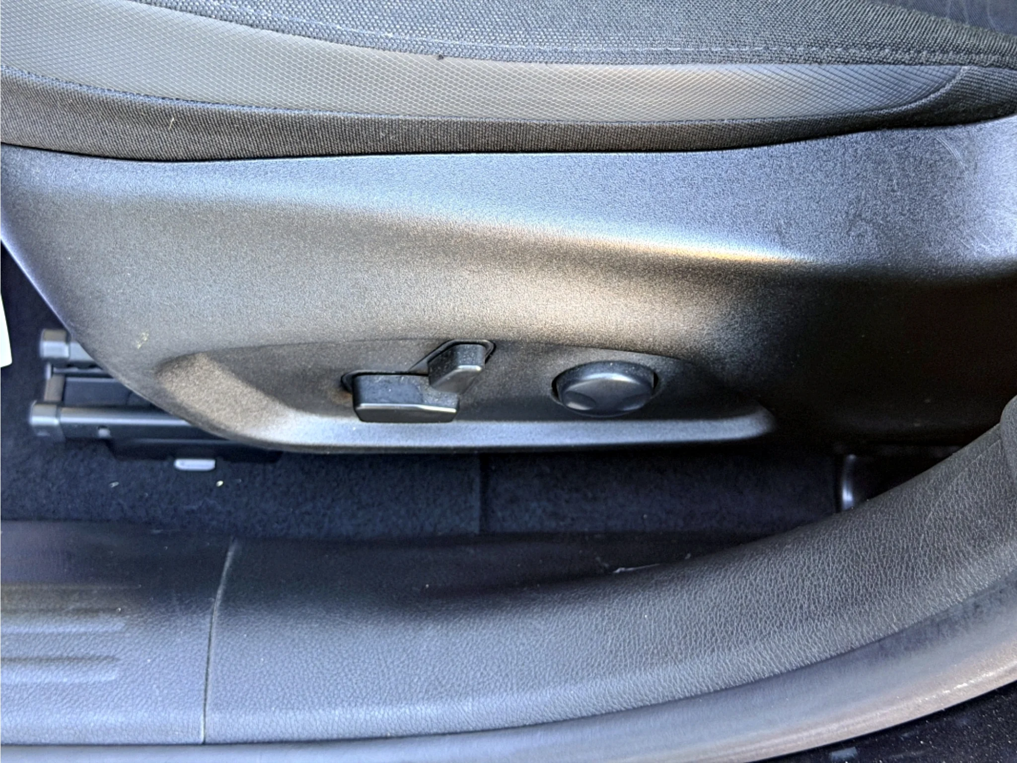 Used 2022 Black Clearcoat Jeep Trailhawk image 19