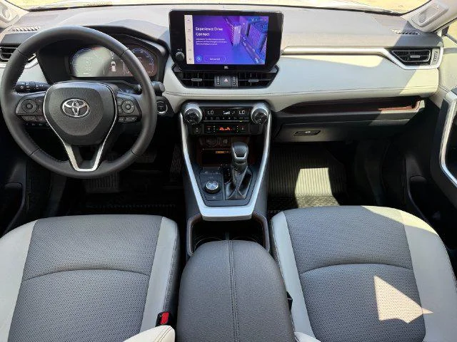 Certified Used 2025 WIND CHILL PEARL Toyota Limited image 50