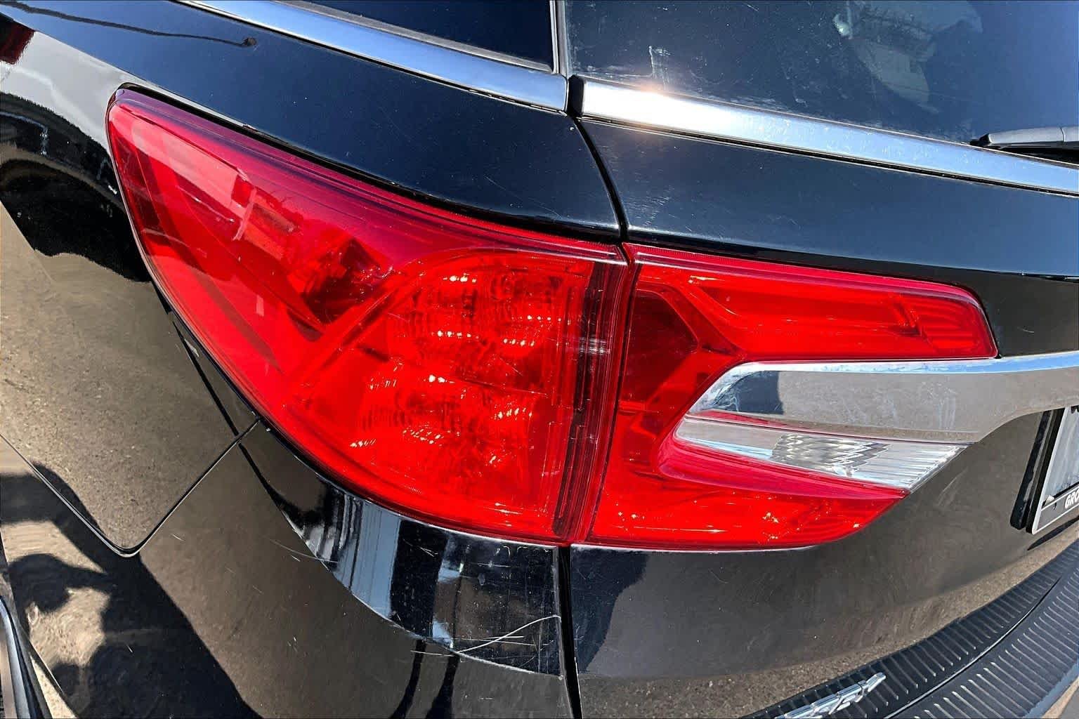 Used 2018 BLACK Honda EX-L image 28