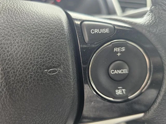 Used 2013  Honda Hybrid image 25