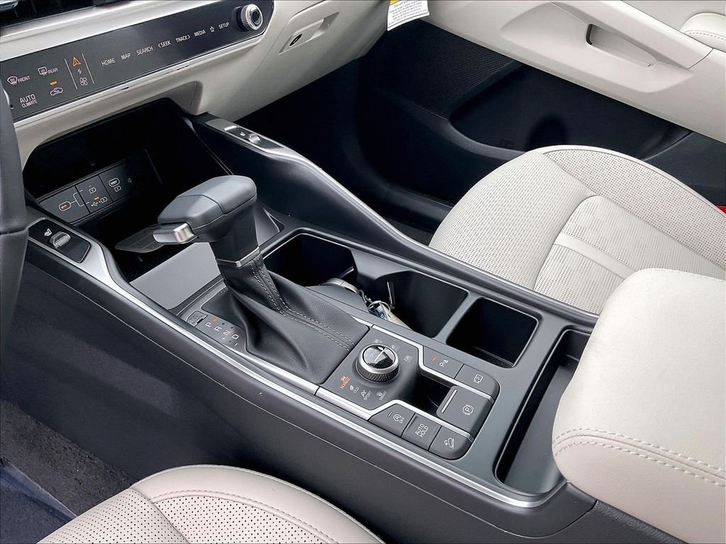 New 2026 Glacial White Pearl Kia S image 14