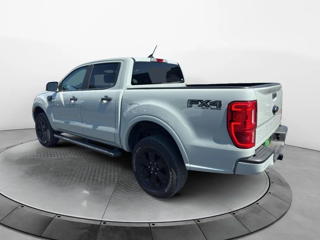 Used 2023 Cactus Green / Gray Ford XLT image 3