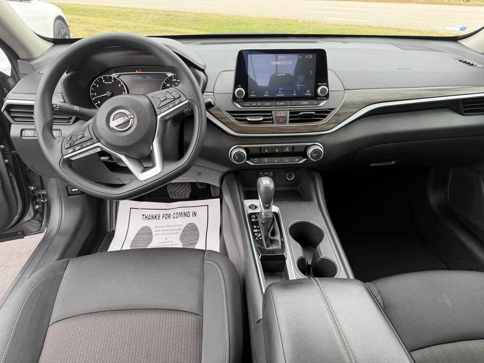 Used 2025 Gun Metallic Nissan SV image 15
